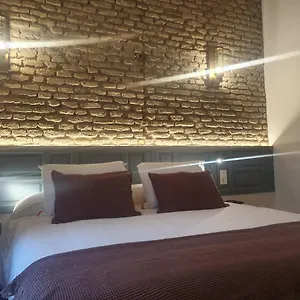 Estudios Y ático Vistas De Triana Siviglia
