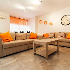 Wide And Diaphanous- 3bd 2bth- Alcazar Siviglia