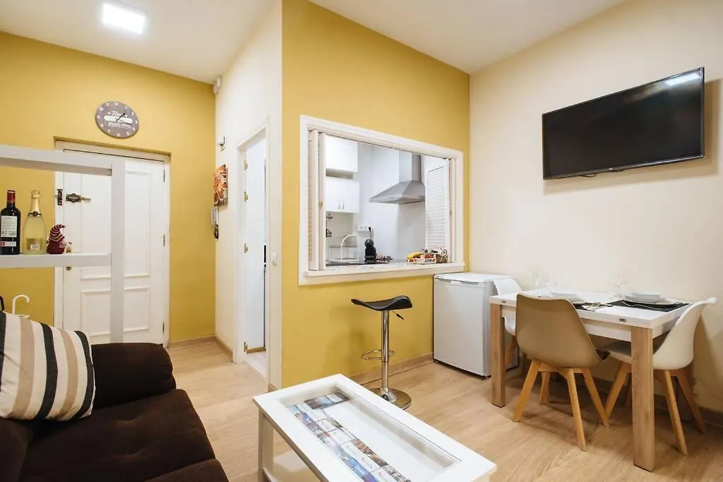 Cozy And Well Located Apartment In The Center Of Seville